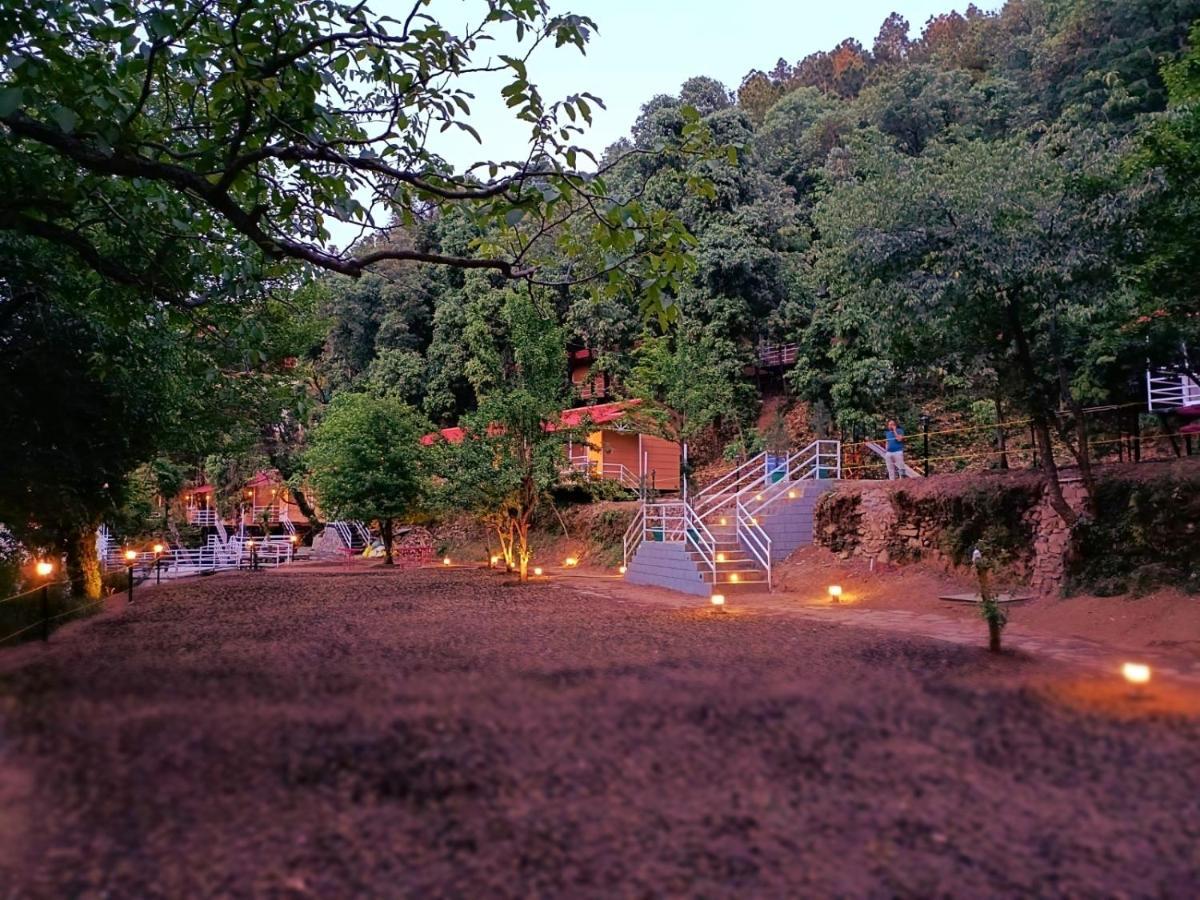 Aaroham Resort, Shimla Exterior photo