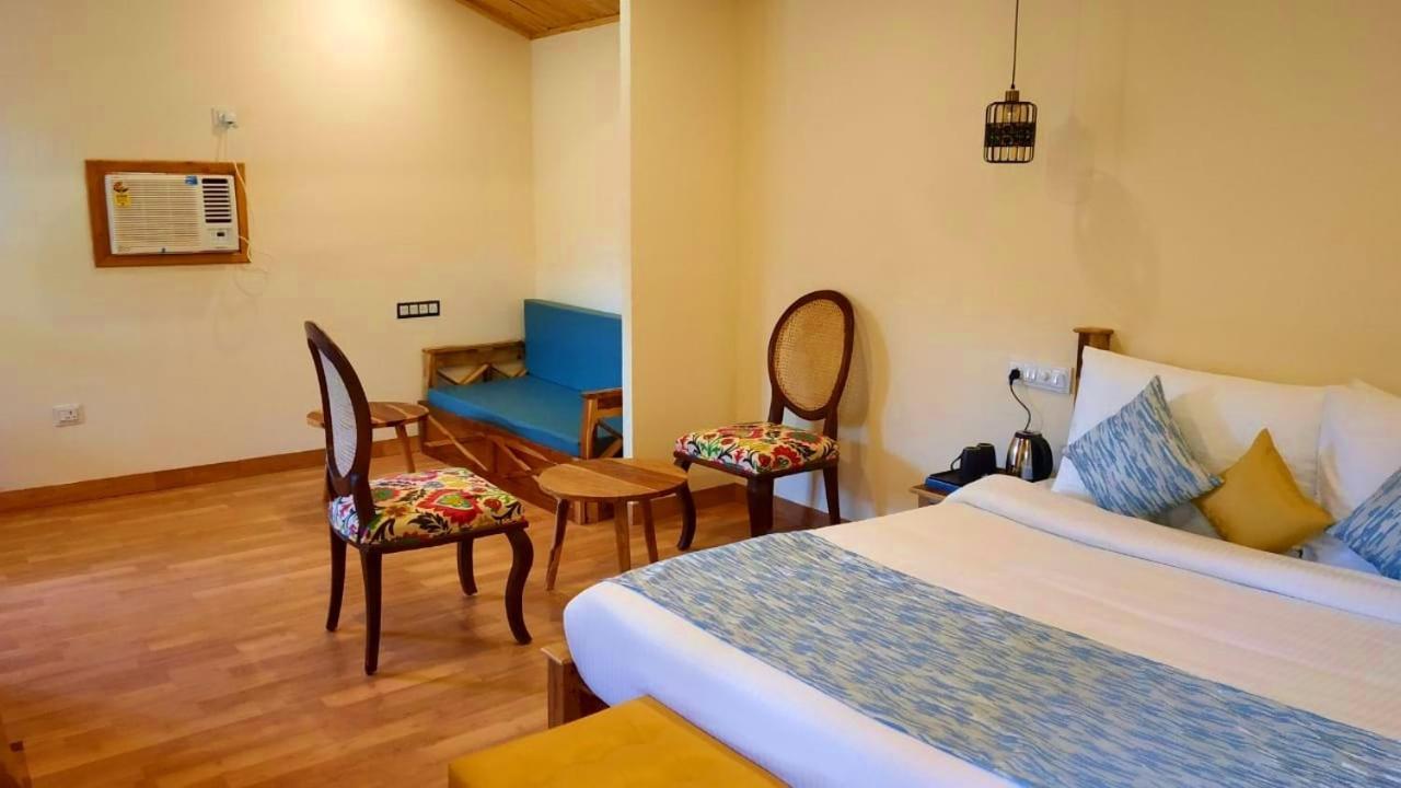 Aaroham Resort, Shimla Exterior photo