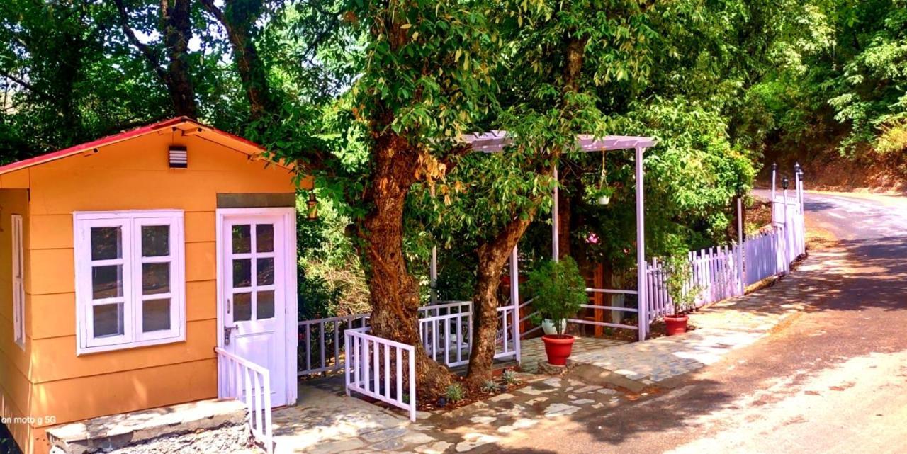Aaroham Resort, Shimla Exterior photo